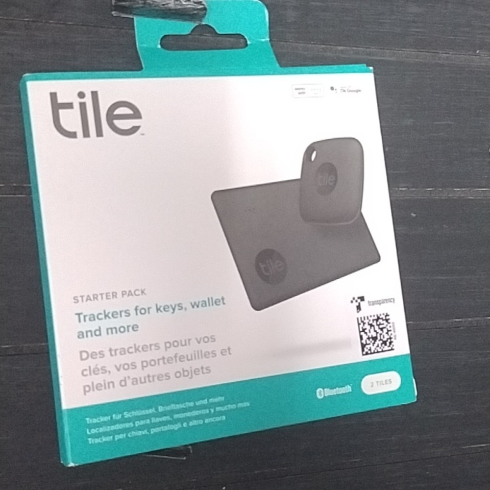 Trackers for keys, wallet and more by tile.